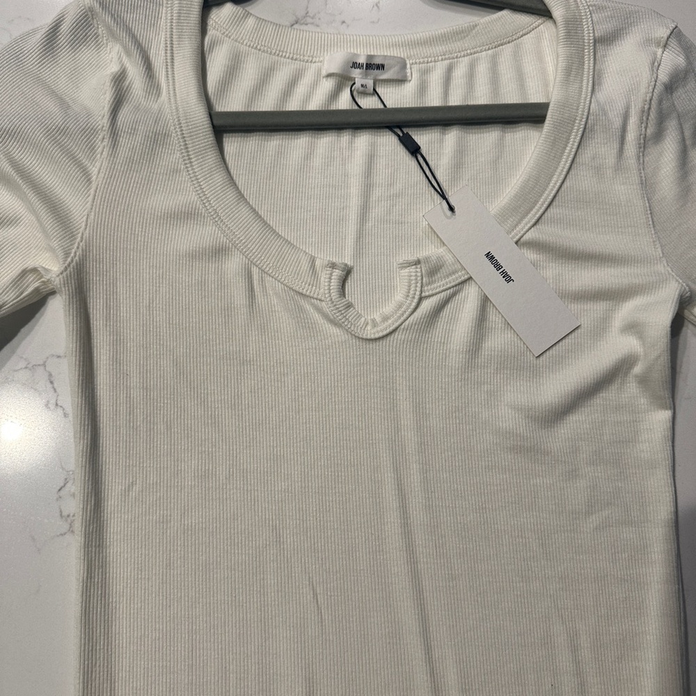 Joah Brown Cream Ribbed Scoop-Notch Short Sleeve Top